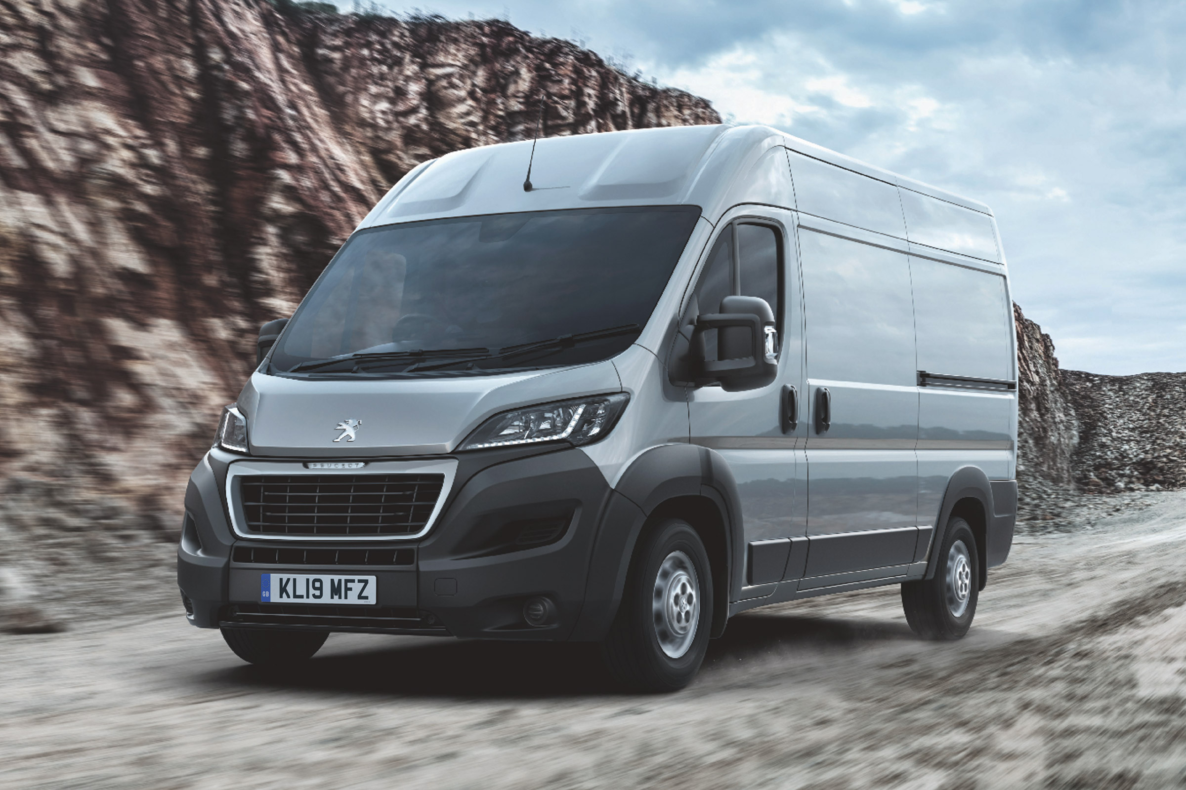 peugeot boxer van 2019