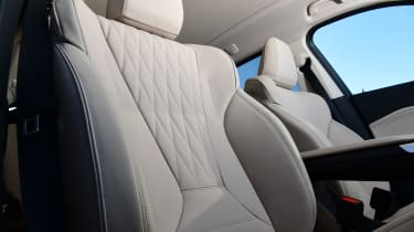 BMW iX1 - front seats