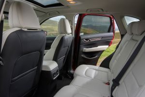 Mazda CX-5 2.2d Sport Nav - rear seats