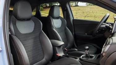Hyundai i30 N - front seats
