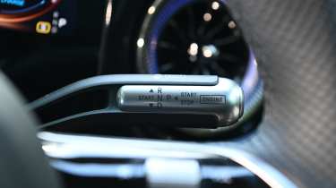 Mercedes CLA Hybrid - gear selector