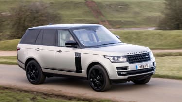 Range Rover Autobiography - front panning