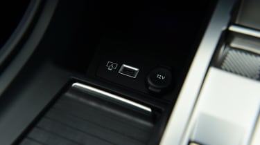 Peugeot 408 - interior charging sockets