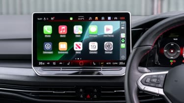 Volkswagen Golf GTI Clubsport - infotainment screen