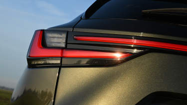 Lexus NX - rear lights 