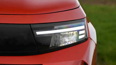 Vauxhall Frontera Electric - headlight
