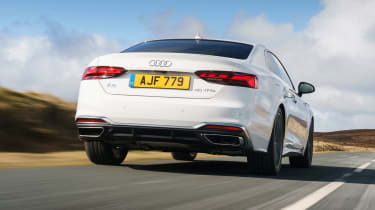 Audi A5 Coupe - rear tracking