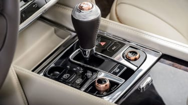 Bentley-Hybrid-Concept-interior