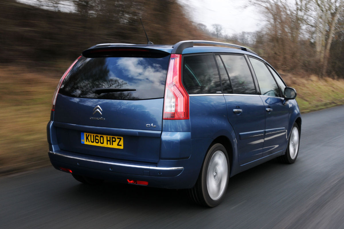 Citroen Grand C4 Picasso 2.0 HDi Group Test Auto Express