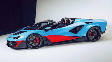 Lamborghini Fenomeno Roadster - front/side