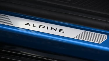 Alpine A290 GTS - sill