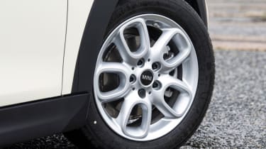 mini cooper classic 5-door alloy wheel