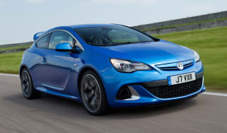 Vauxhall Astra VXR front tracking
