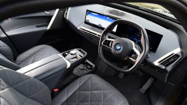 BMW iX - dashboard