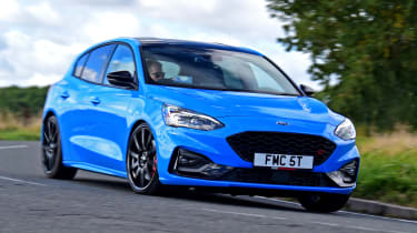 Ford Focus ST Edition - front cornering