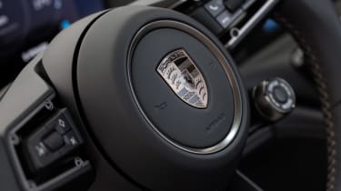 Porsche Panamera - steering wheel