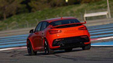 Genesis GV60 Magma - rear cornering