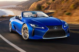 Lexus LC Convertible - front cornering