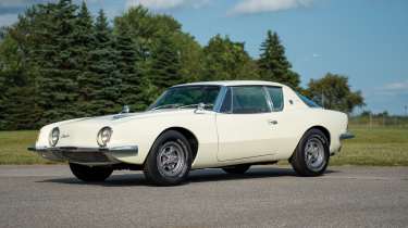 Studebaker Avanti