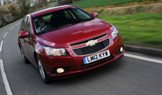 Chevrolet Cruze front action