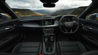Audi e-tron GT - dashboard