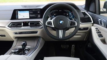 BMW X5 - dash