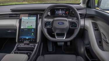 Ford Explorer - dashboard