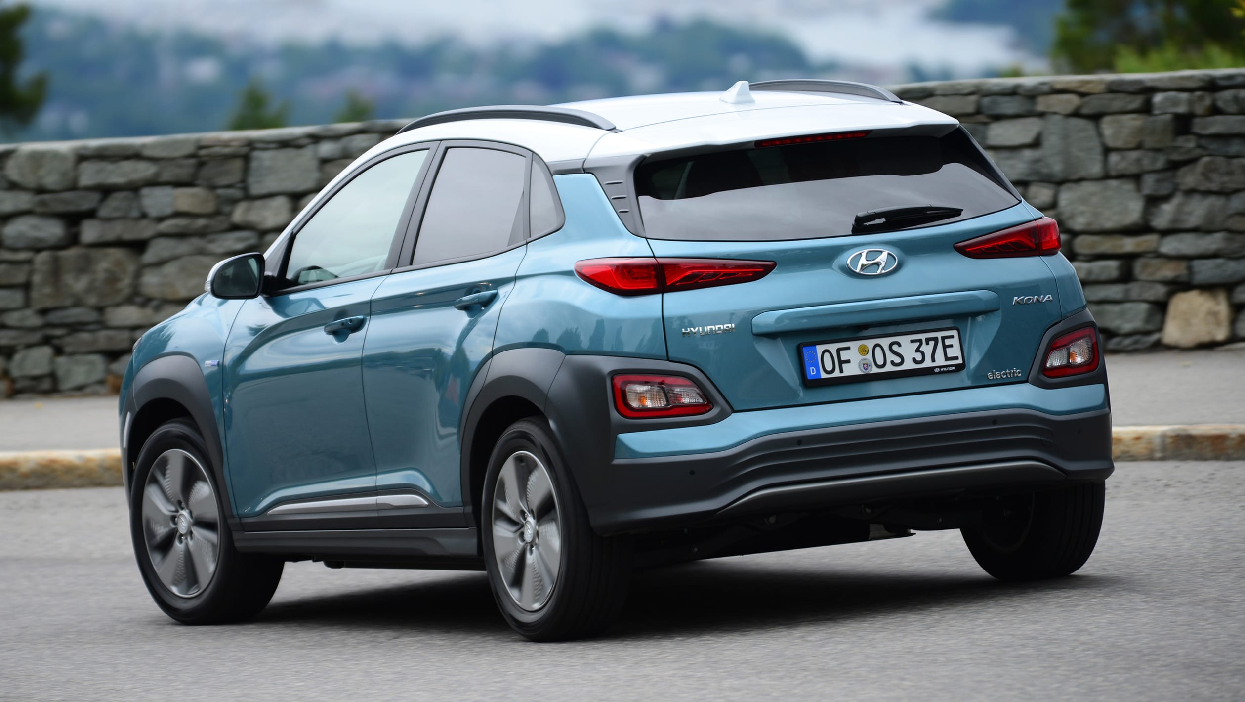 New Hyundai Kona Electric 2018 UK review - pictures | Auto Express