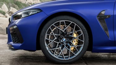 BMW M8 Competition - wheel
