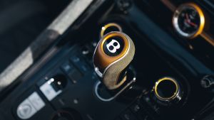 Bentley Bacalar - gear lever