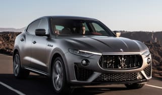 maserati levante vulcano tracking front quarter