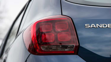 Dacia Sandero facelift - rear light detail