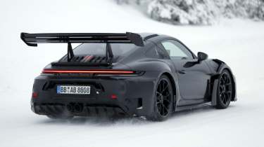 Porsche 911 GT3 RS - rear 3/4