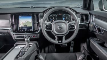 Volvo V90 R-Design 2017 - interior