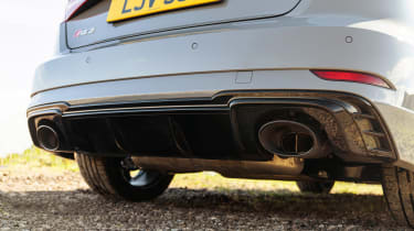 Audi RS3 - exhaust