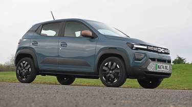 Dacia Spring - front static