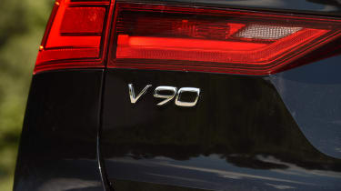 Volvo V90 - V90 badge
