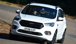 Ford Kuga - front action