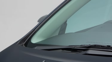 Used Mazda 5 - windscreen