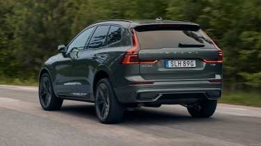 Volvo XC60 facelift - rear tracking