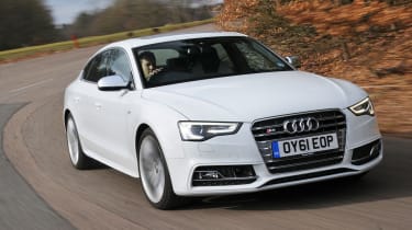Audi S5 Sportback front tracking