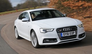 Audi S5 Sportback front tracking