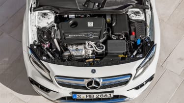 Mercedes-AMG GLA 45 - engine