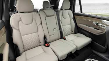 Volvo XC90 T8 - rear seats