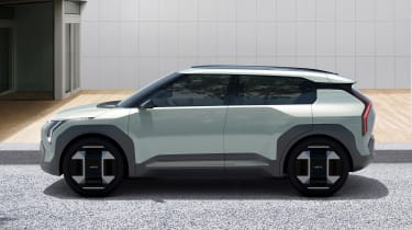 Kia Concept EV3 - side