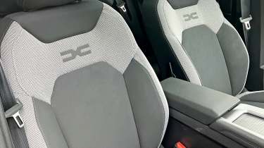 Dacia Bigster Journey hybrid 155 - seats