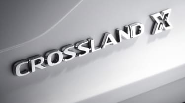 Vauxhall Crossland X - badge