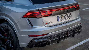 Audi RS Q8 - rear detail