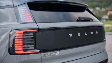 Volvo EX30 Cross Country - tailgate
