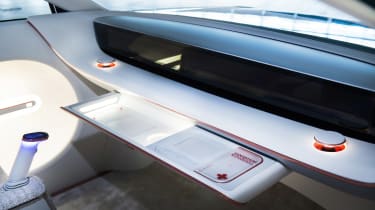 Hyundai SEVEN concept - cabin
